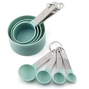 Measuring cups and spoons set for kitchen